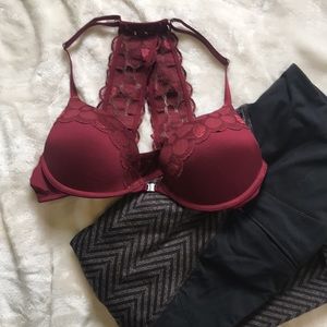 AERIE Racerback Bra Front Clip Opening